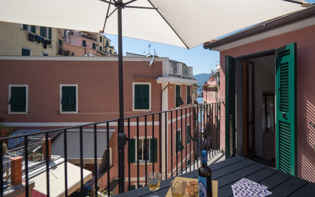 Lassù Apartment With Terrace