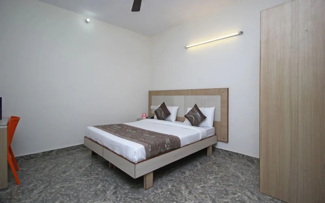Homely Hotel near Sector 31 Gurgaon