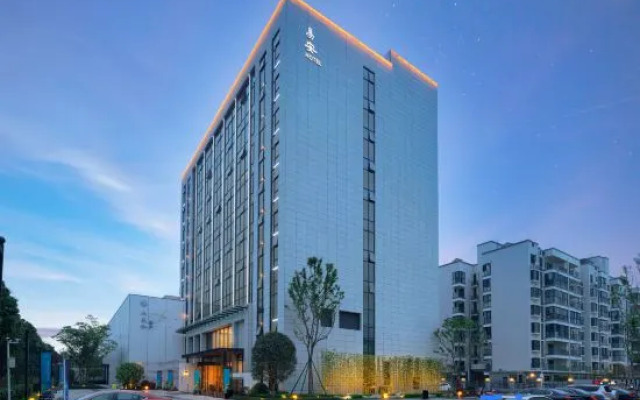 Yi'an Select Hotel