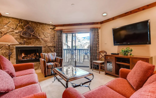 Westwind 201 2BD 2BA Platinum Condo in Lionshead Village