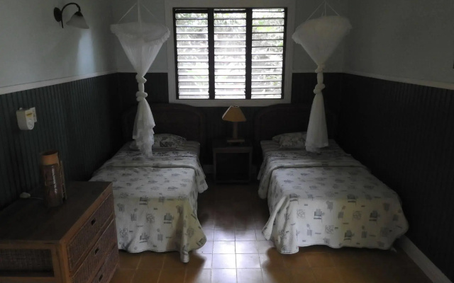 Playa Negra Guesthouse