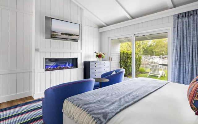 Yachtsman Hotel & Marina Club