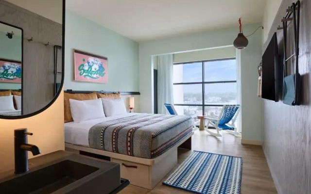 Moxy Virginia Beach Oceanfront