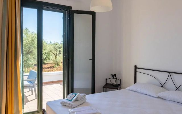 Aipeia Country House