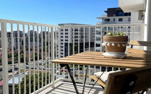 The Palm Apartment - free parking central studio