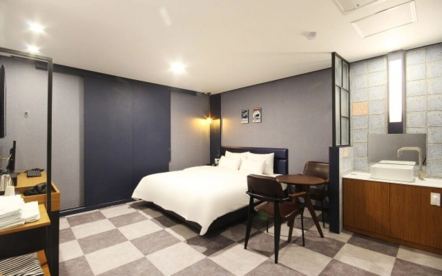 Martin Hotel
