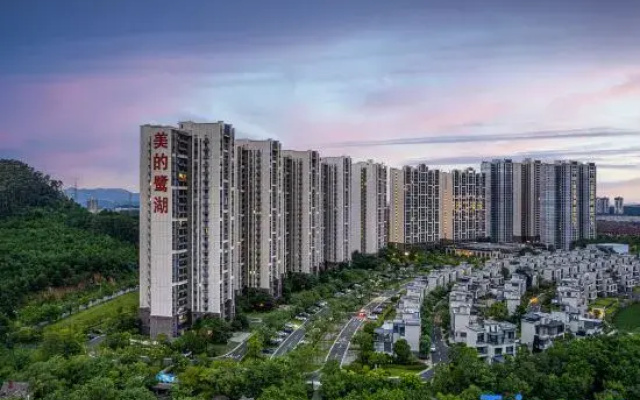 Yahui International Apartment