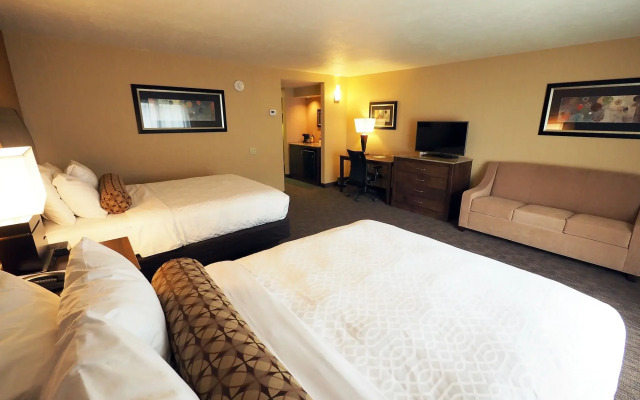 Evergreen Resort