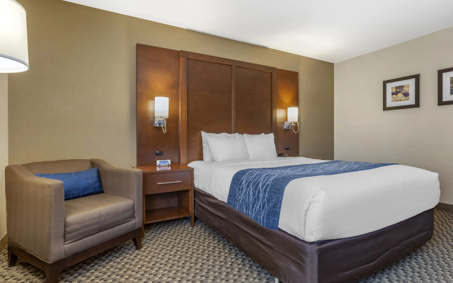 Comfort Inn at Buffalo Bill Village Resort