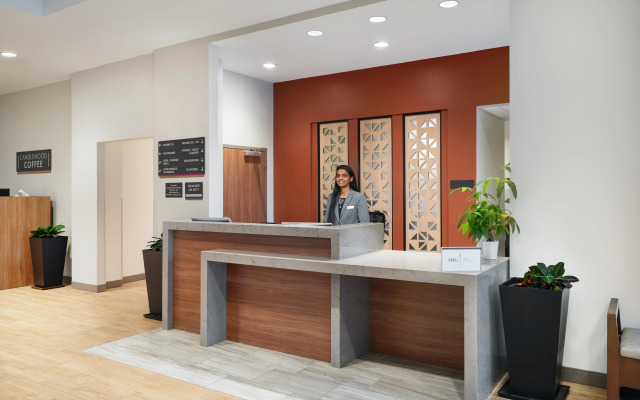 Candlewood Suites Asheville Downtown by IHG