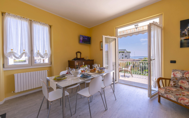 La Maison Fleurie Appartamento Giglio
