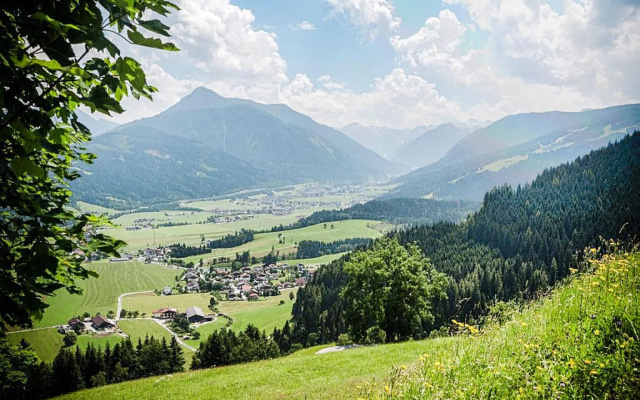 Apartment in Flachau With a Terrace