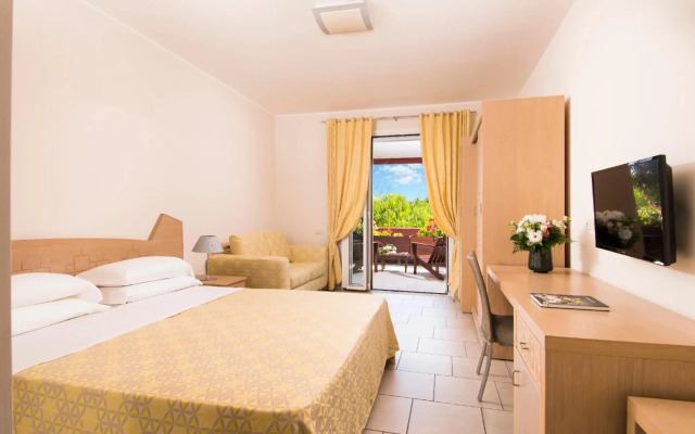 Ethra Reserve - Calanè 4*