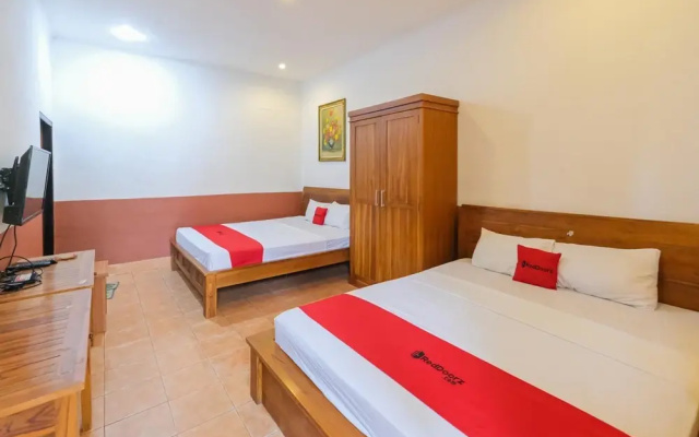 RedDoorz @ Ocean 2 Gili Trawangan