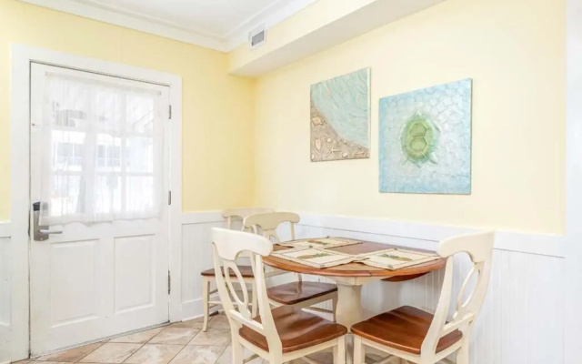 Sisters in the Sand by Tybee Vacation Rentals