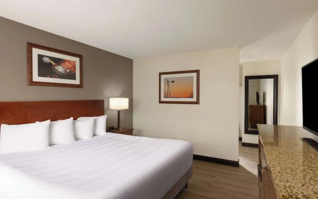 Ramada Elko Hotel and Casino