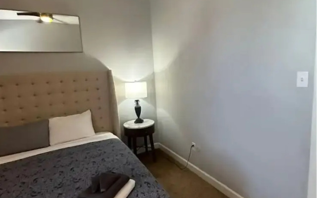 Spacious 2BR unit near BJ Hospital