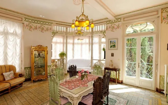 Villa Aloha Art nouveau