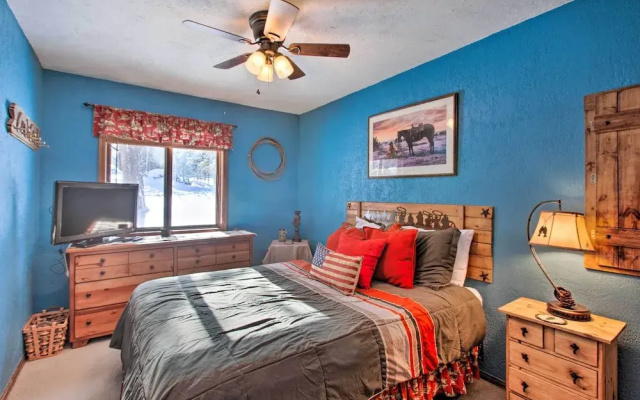 Serene Angel Fire Cabin w/ Community Pools!