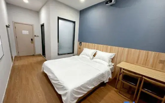 Taiyuan Wangyi Audio-Visual Hotel (Duocaicheng)