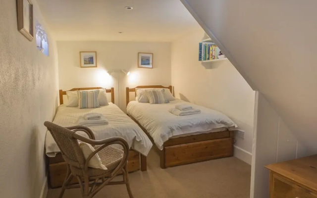 Spinnaker Cottage
