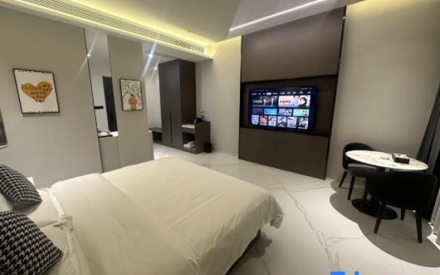 Qinyuan Hotel (Urumqi International Airport)