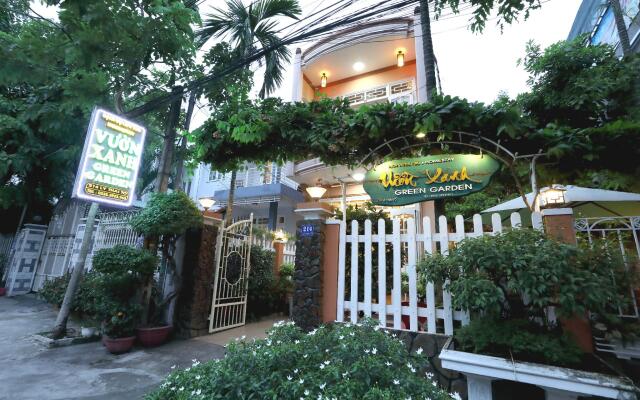 Отель Green Garden Homestay вид на фасад
