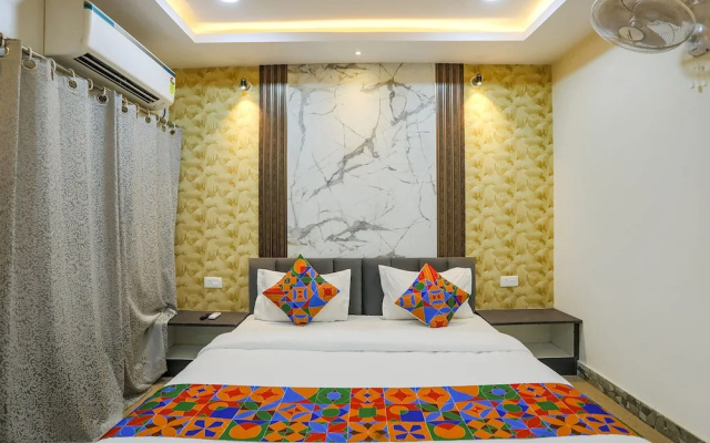 FabHotel Namaste Kashi