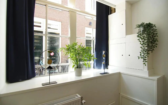 Cosy apartment right in the city center with AIRCO!