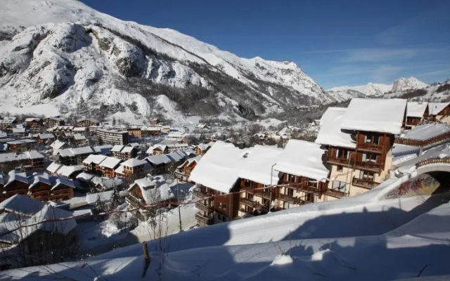 Les Valmonts