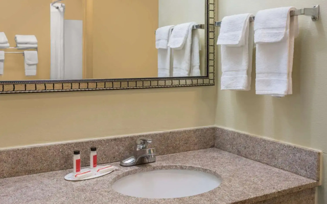 Comfort Inn