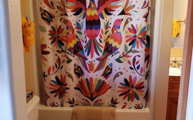 Burch Street Casitas Hotel Taos