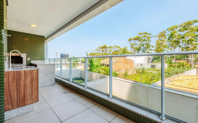 Apt Moderno com varanda a 150m do mar ABC0202