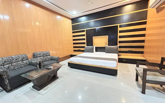 SwagStay Hotel Rahul Palace Nagpur