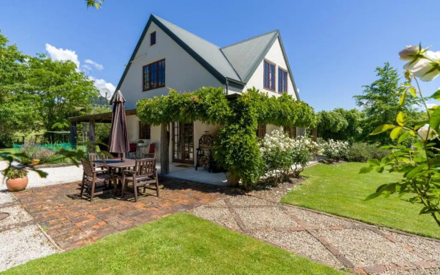 Last Straw Cottage