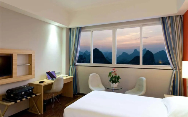 Ibis Guilin North Zhongshan Road