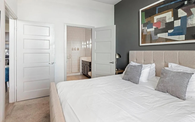 Landing Apartments Near Southtown
