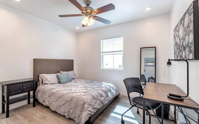 Leighton Campus Apt