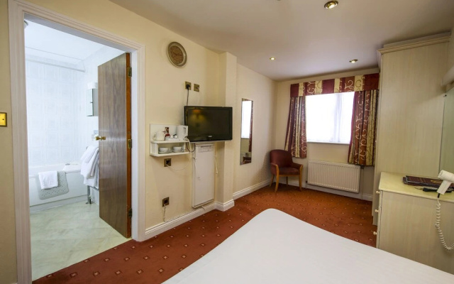 The Chadwick Hotel