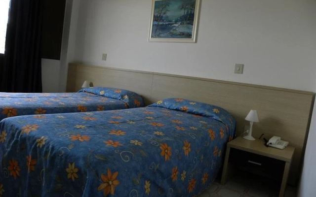 Hotel Santa Cruz