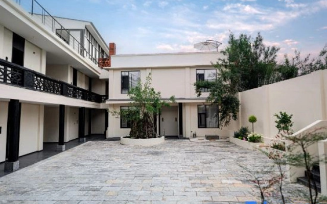 No.9 Mansion