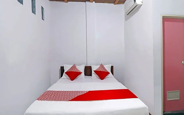 OYO 91807 Kemalasari Guesthouse