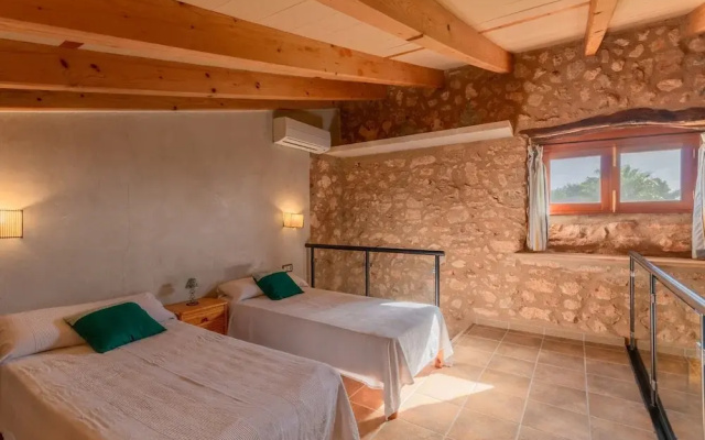 Country House Near Algaida Beach