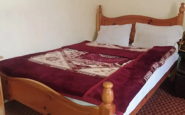 Pakistan Hotel & Restaurant Balakot