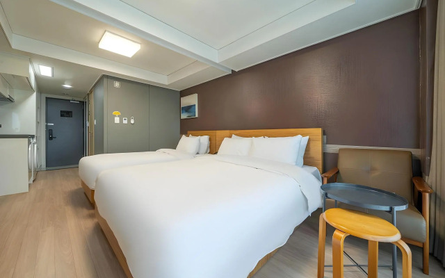 Chungchoho Best Hotel