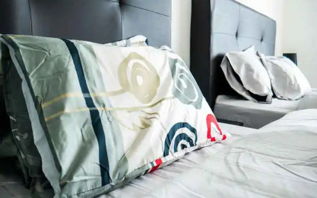 Widebed @ Damen Residence