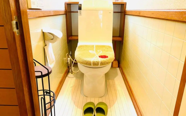 Manyi’s Onsen House