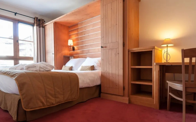 Authentic Apartment Located in the Center of Les Arcs 1950