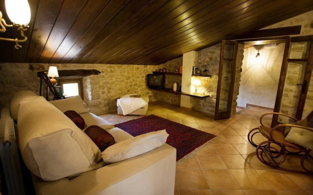 Casa Rural L'Avellana