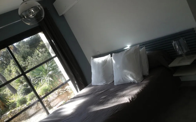 B&B New Cabanon